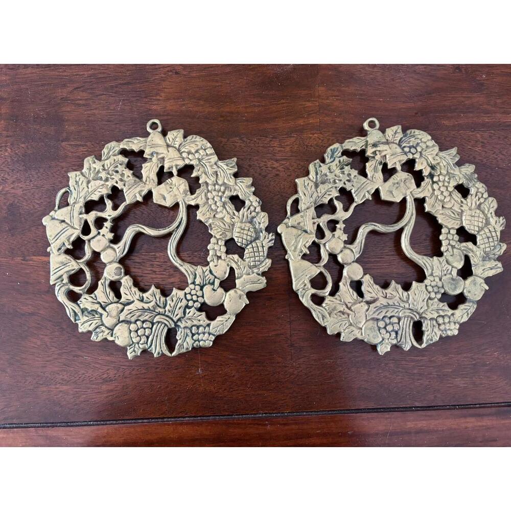 Pair Vintage Brass Christmas Wreath Trivet Wall Hanging Holiday Decor MCM Bells